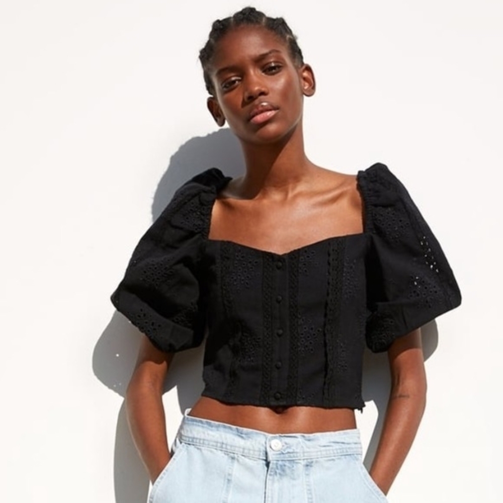 Zara Black Eyelet Puff-Sleeve Crop Top